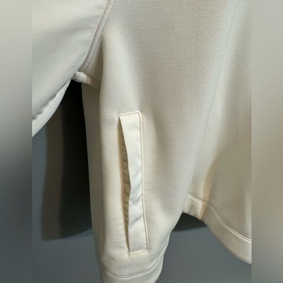 NWOT Athleta Retroplush Hoodie - Picture 5 of 9